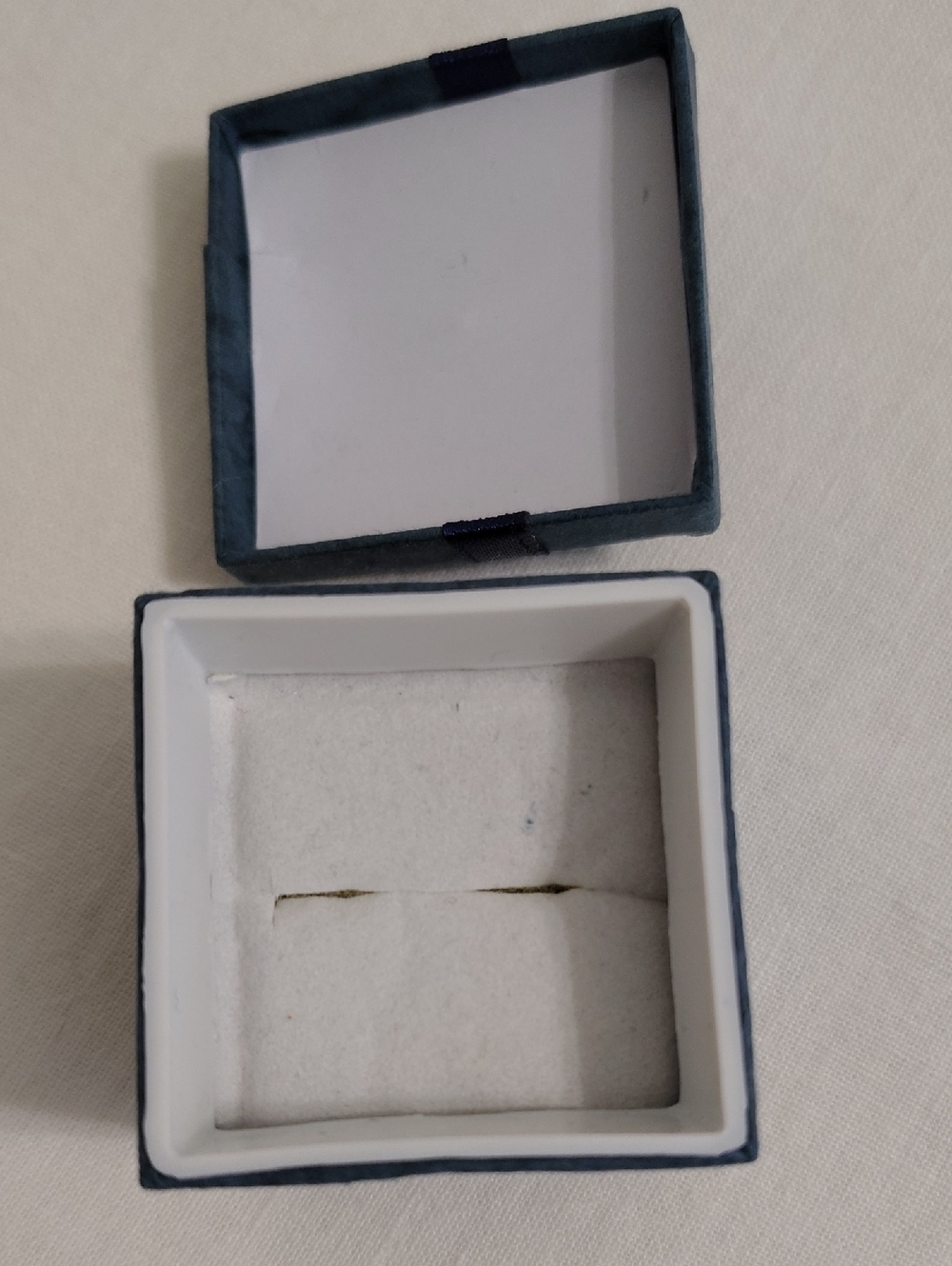 Ring Box - Picture 5 of 6
